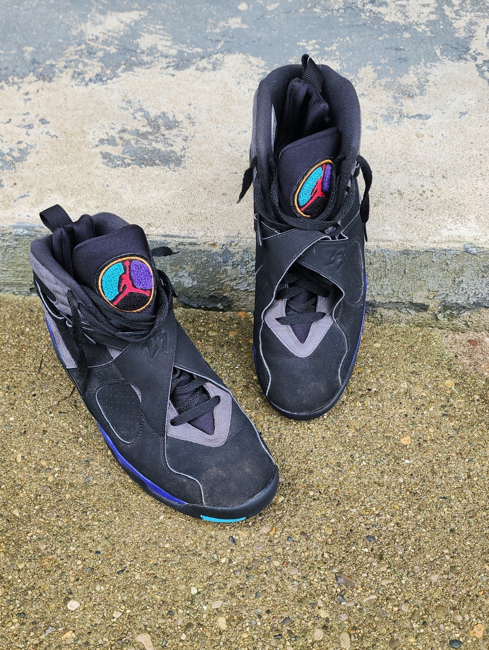 Jordan 8 Retro Mens Sneakers